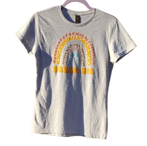 Gildan Soft Style Rainbow Tshirt Tee Top‎ Size Medium NWT